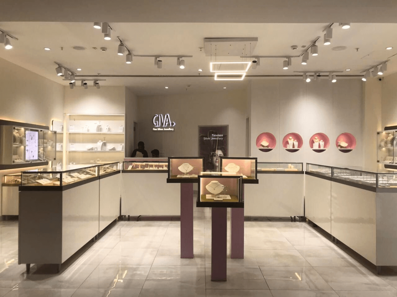 Jewellery Store Interior Design - Giva